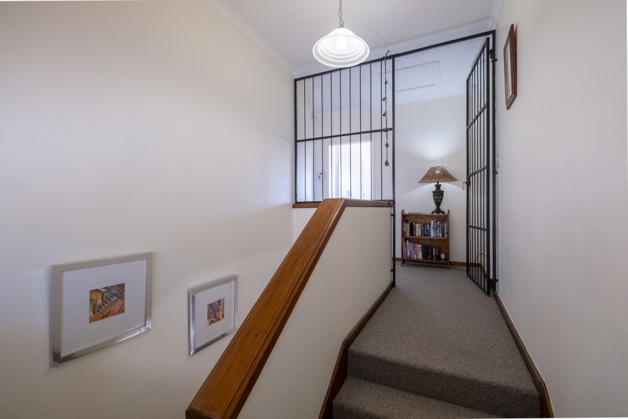 4 Bedroom Property for Sale in Summerstrand Eastern Cape